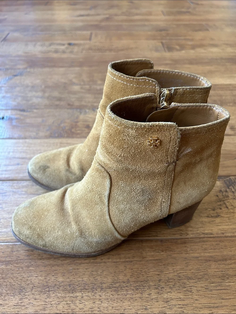 Tory Burch Suede Leather Ankle Boots Booties Camel Tan Size 7.5